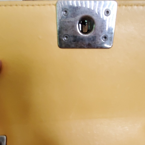 CHANEL Yellow Velvet Mini Boy - Picture 4 of 8